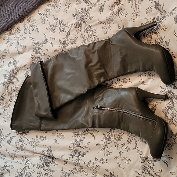 Women's Knee/Thigh High Boots, Size 8 - Picture 1 of 5